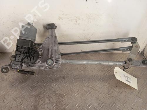 Used Front wiper motor PEUGEOT 308 II (LB_, LP_, LW_, LH_, L3_) 1.6 BlueHDi 120 (120 hp) 28345653