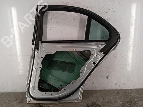 Dør højre bagtil Dør højre bagtil MERCEDES-BENZ C-CLASS (W205) C 180 BlueTEC / d (205.036) (116 hp) 37538751 37538751