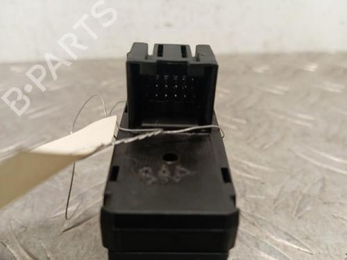 Used Switch Switch VW GOLF VII (5G1, BQ1, BE1, BE2) 1.2 TSI (86 hp) 28340247 28340247