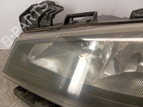 Left headlight RENAULT LAGUNA II Grandtour (KG0/1_) 1.9 dCi | BP29072434C28 
