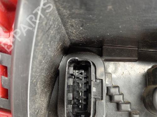 right-taillight-renault-clio-iii-br01-cr01-2005-2006-2007-2008-2009-2010-2011-2012-2013-2014-36056176 main image