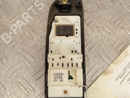 Left front window switch TOYOTA RAV 4 II (_A2_) 2.0 D 4WD (CLA20_, CLA21_, CLA20R, CLA21R) | BP39487598I27 - Image 4