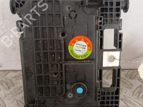 Used Fuse box Fuse box CITROËN C3 I (FC_, FN_) [2002-2013] 33950122 33950122