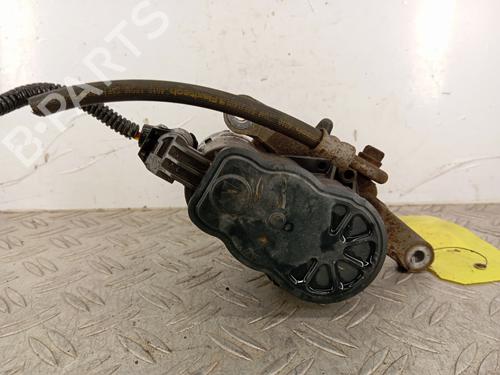 Right rear brake caliper PEUGEOT 5008 II (MC_, MJ_, MR_, M4_) 1.5 BlueHDi 130 (MCYHZJ, MCYHZR, MCYHZX) | BP31024323M106