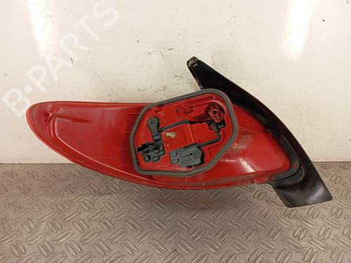 Højre baglygte PEUGEOT 206 Hatchback (2A/C) 1.1 i | BP28347266C35 