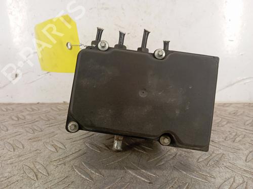 Used ABS pump HYUNDAI i30 Estate (FD) 1.6 CRDi (116 hp) 33200478