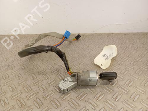 Ratlås/Tændingslås PEUGEOT PARTNER MPV (5_, G_) 1.6 HDi 90 (90 hp) 30080647