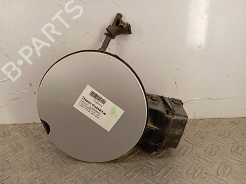 Używane Klapa wlewu paliwa RENAULT CLIO IV (BH_) 0.9 TCe 90 (BHNF, BHMA, BHMH, BHJK, BHJR) (90 hp) 30309487