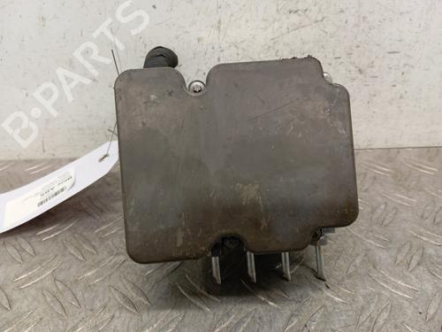 Used ABS pump RENAULT CLIO V (B7_) 1.5 Blue dCi 100 (B7AD) (101 hp) 28338082
