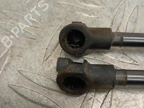 Used Tailgate lift support TOYOTA YARIS (_P13_) 1.0 (KSP130_, KSP130) (69 hp) 28342005