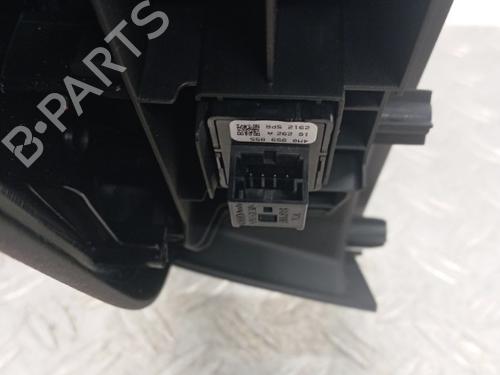 right-front-window-switch-audi-a4-b9-avant-8w5-8wd-2015-28341632 main image