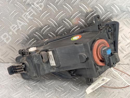 Used Right front fog light Right front fog light 39487588 39487588