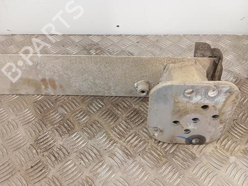 Used Rear bumper reinforcement Rear bumper reinforcement 36817799 36817799