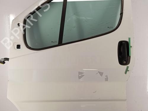 Used Left front door RENAULT TRAFIC II Bus (JL) 2.0 dCi 90 (JL00, JL01, JL0H, JL0M, JL0P, JL0S) (90 hp) 28440171