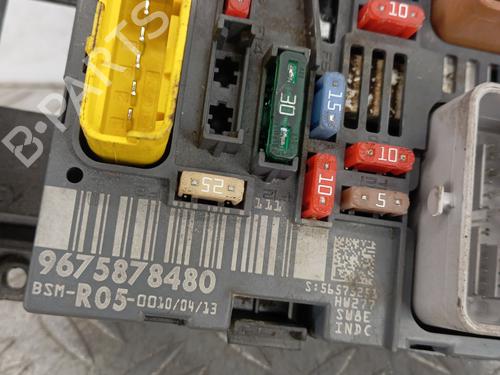 Used Fuse box Fuse box PEUGEOT 308 I (4A_, 4C_) 1.6 HDi (92 hp) 33966210 33966210