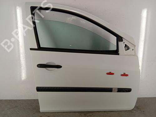 Used Right front door RENAULT CLIO III (BR0/1, CR0/1) 1.5 dCi (BR17, CR17) (86 hp) 28580300