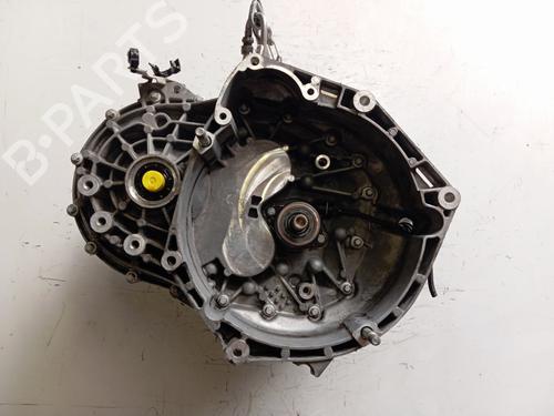 Used Gearbox FIAT DOBLO Cargo (263_) 1.6 D Multijet (263WXD1B, 263WXR1B, 263WXX1B, 263ZXD1B,... (105 hp) 28338808