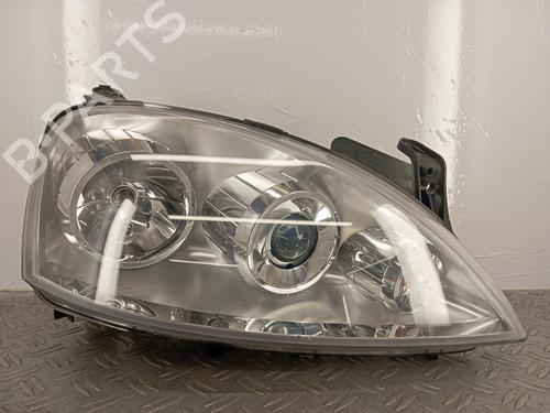 Lyskaster høyre OPEL CORSA C (X01) 1.7 DI (F08, F68) (65 hp) 28343738