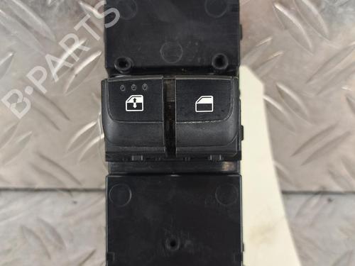 Used Left front window switch Left front window switch 36858079 36858079
