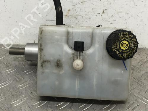Used Brake master cylinder NISSAN NV400 Van (X62, X62B) dCi 130 (130 hp) 28340422