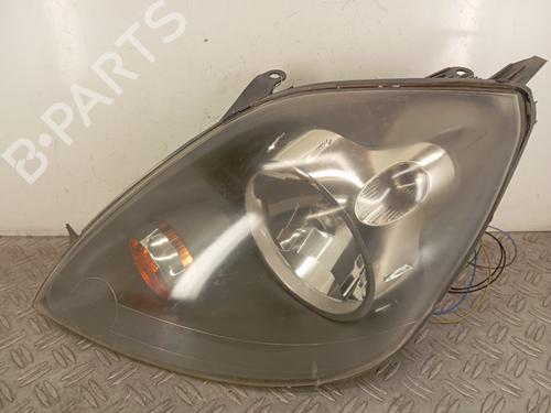 Faro izquierdo FORD FIESTA V (JH_, JD_) 1.3 (69 hp) 28339772