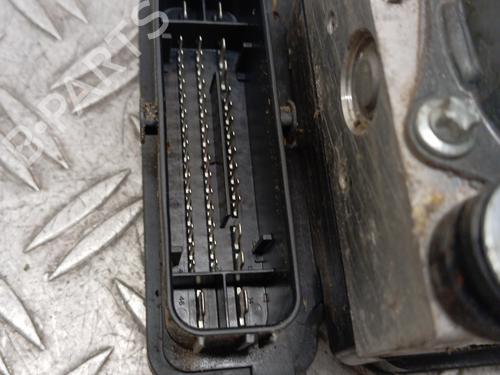 ABS pump PEUGEOT 308 II (LB_, LP_, LW_, LH_, L3_) 1.6 BlueHDi 120 | BP28339056M43 