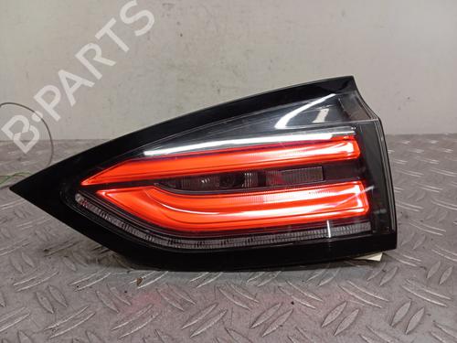 Used Right tailgate light Right tailgate light RENAULT ESPACE V (JR_) 1.6 dCi 160 (160 hp) 28338889 28338889