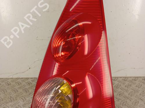 Højre baglygte PEUGEOT 107 (PM_, PN_) 1.0 (68 hp) 32854441