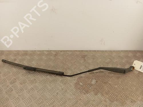 Used Front windshield wiper arm Front windshield wiper arm 37187741 37187741