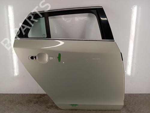 Used Right rear door VOLVO V60 I (155) D3 / D4 (163 hp) 28338826