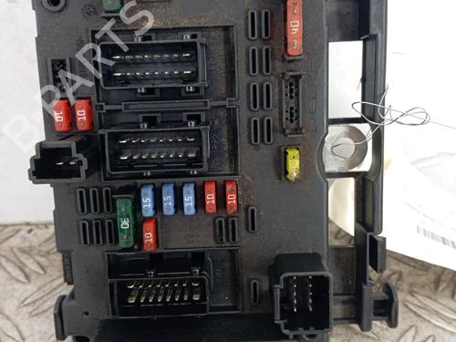 Used Fuse box PEUGEOT 307 (3A/C) 2.0 HDi 110 (107 hp) 29760385