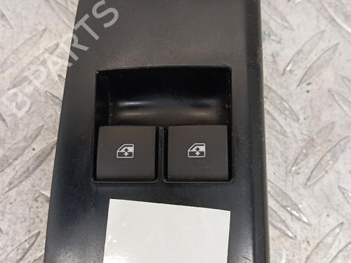 Used Left front window switch Left front window switch CHEVROLET AVEO Saloon (T300) [2011-2026] 34737638 34737638