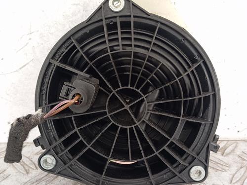 Bagagerumshåndtag Bagagerumshåndtag VW POLO V (6R1, 6C1) 1.2 (60 hp) 36255890 36255890