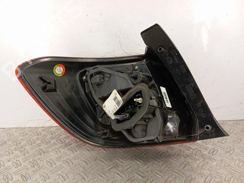 right-taillight-dacia-sandero-ii-2012-33475695 main image