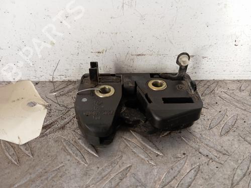 Used Tailgate lock VW POLO III (6N1) 60 1.4 (60 hp) 28345893