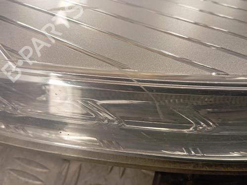 Used Right headlight Right headlight 39152853 39152853