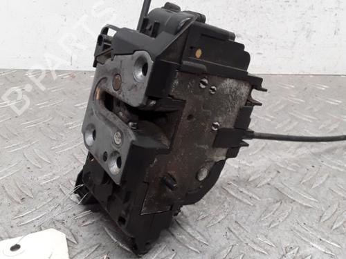 Used Rear left lock Rear left lock RENAULT CLIO III (BR0/1, CR0/1) 1.5 dCi (BR17, CR17) (86 hp) 28338275 28338275