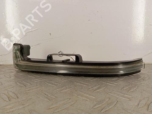 Used Left front indicator PEUGEOT 5008 II (MC_, MJ_, MR_, M4_) 1.5 BlueHDi 130 (MCYHZJ, MCYHZR, MCYHZX) (131 hp) 29923333