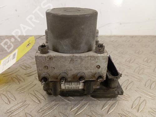 Used ABS pump NISSAN QASHQAI I (J10, NJ10) 1.5 dCi (106 hp) 30515960