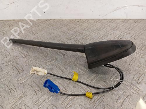 antennabase-peugeot-expert-van-v_-2016-31770312 main image