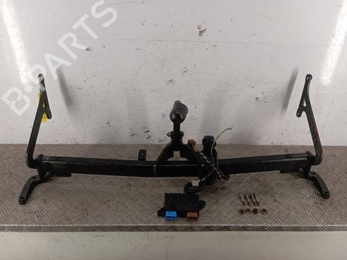 Kugelkupplung/Mechanismus für PEUGEOT 5008 II (MC_, MJ_, MR_, M4_) 1.5 BlueHDi 130 (MCYHZJ, MCYHZR, MCYHZX) (131 hp) 31018236