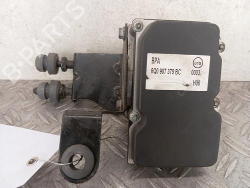 Pompe ABS VW POLO IV (9N_, 9A_) 1.4 TDI (70 hp) 28345484