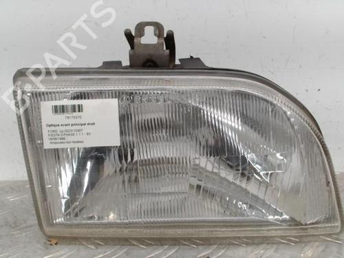 Used Right headlight FORD FIESTA III (GFJ) 1.1 (55 hp) 28340436