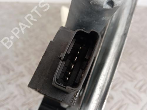 Used Front right window mechanism Front right window mechanism CITROËN C3 III (SX) 1.2 THP 110 (SXHNPS, SXHNZT, SXHNZ6) (110 hp) 33303973 33303973