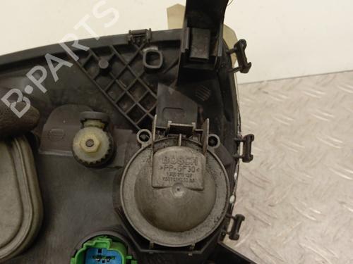 Used Right headlight Right headlight FORD FIESTA IV (JA_, JB_) 1.8 DI (75 hp) 28337868 28337868
