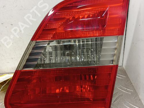 Used Right tailgate light MERCEDES-BENZ B-CLASS Sports Tourer (W245) B 200 CDI (245.208) (140 hp) 28339320