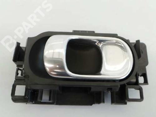 Used Front right interior door handle Front right interior door handle CITROËN C4 CACTUS 1.2 VTi 82 (82 hp) 3210361 3210361