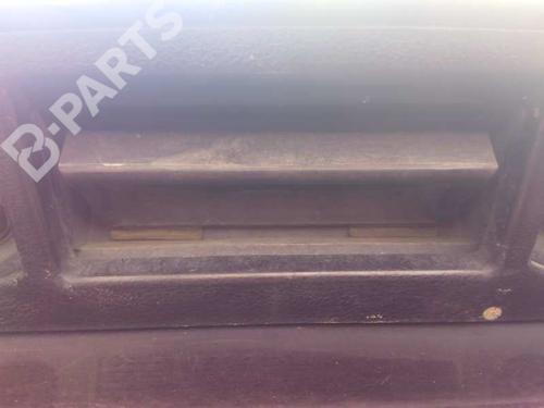 Used Tailgate handle Tailgate handle KIA SORENTO I (JC) 2.5 CRDi (170 hp) 3195645 3195645