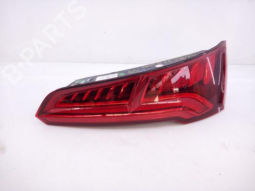Højre baglygte bagklap AUDI Q5 (FYB, FYG) 2.0 TDI quattro (163 hp) 28127852