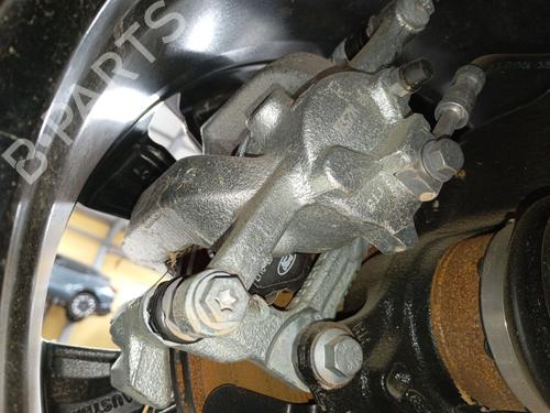 Used Right front brake caliper Right front brake caliper FORD PUMA (J2K, CF7) 1.0 EcoBoost mHEV (125 hp) 36596353 36596353